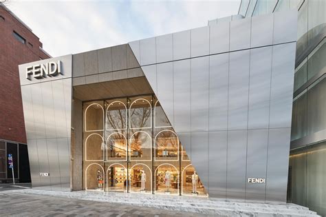 fendi vietnam store